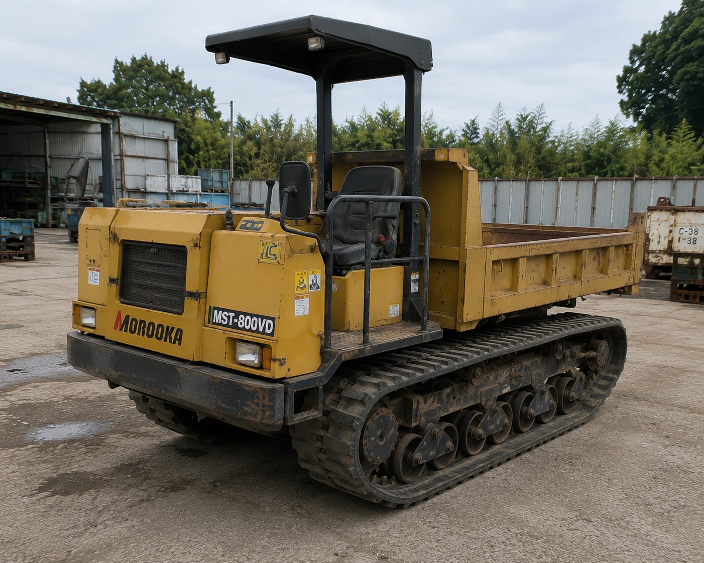 Morooka MST-800VD Crawler Dumper